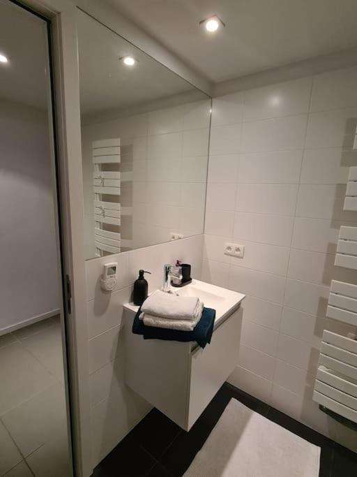 布鲁塞尔Beau Studio公寓 外观 照片